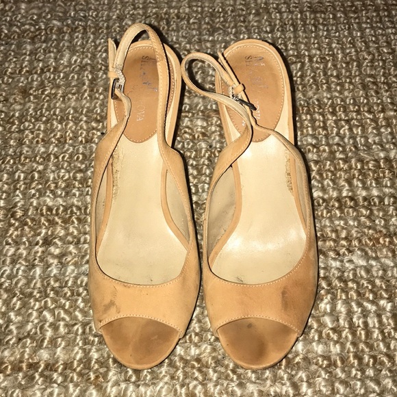 Open toed suede heels - Picture 1 of 4